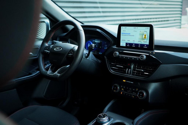 Ford Kuga 2.5 PHEV ST-Line / Winter Pack / Trekhaak / Incl BTW