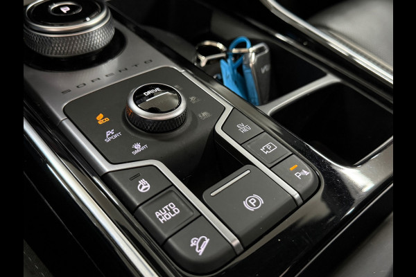Kia Sorento 1.6 T-GDI Plug-in Hybrid 4WD ExecutiveLine 7p. | Pano | Camera | Leer | HUD | 360° Camera