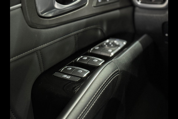 Kia Sorento 1.6 T-GDI Plug-in Hybrid 4WD ExecutiveLine 7p. | Pano | Camera | Leer | HUD | 360° Camera