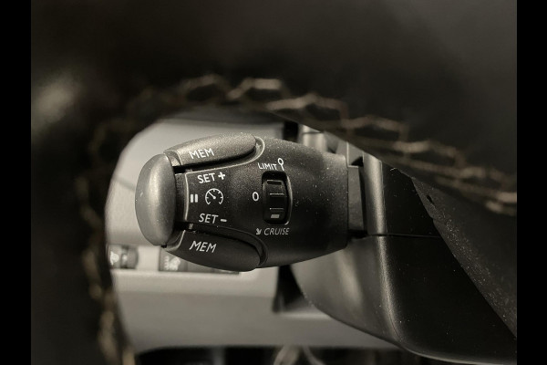 Peugeot Expert 231L 2.0 BlueHDI 120 Premium Airco Cruise Control Trekhaak Elektrische schuifdeur Navi