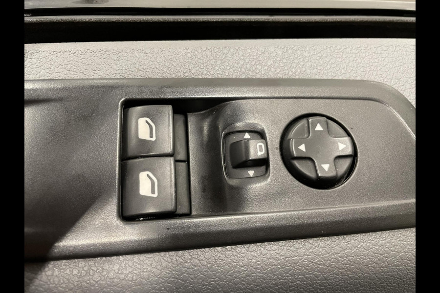 Peugeot Expert 231L 2.0 BlueHDI 120 Premium Airco Cruise Control Trekhaak Elektrische schuifdeur Navi