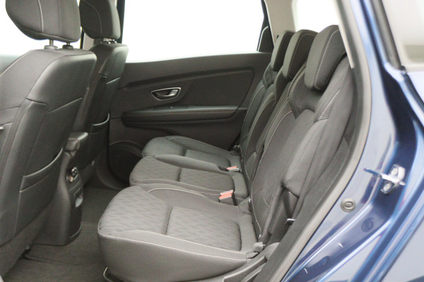 Renault Grand Scénic 1.3 TCe Limited 7p. Climate, Cruise, Apple Carplay, PDC, Rijstrooksensor, Trekhaak, 20''