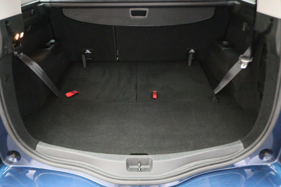 Renault Grand Scénic 1.3 TCe Limited 7p. Climate, Cruise, Apple Carplay, PDC, Rijstrooksensor, Trekhaak, 20''