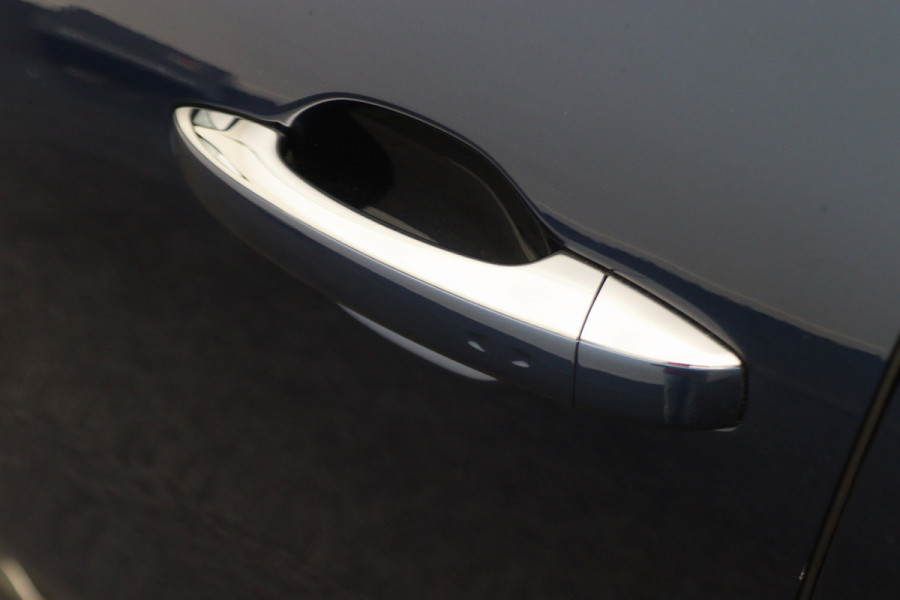 Renault Grand Scénic 1.3 TCe Limited 7p. Climate, Cruise, Apple Carplay, PDC, Rijstrooksensor, Trekhaak, 20''