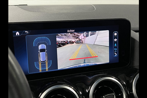 Mercedes-Benz GLA 180 Trekhaak | Open dak | Cruise control | Navigatie | Stoel-/stuurverwarming | Achteruitrij camera