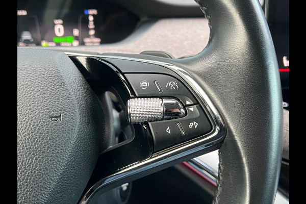 Škoda ENYAQ iV BWJ 2021 | 180PK SOH91,3% 60 First Edition | TREKHAAK | CLIMA | NAVI | STOEL&STUURWIEL VERW | PDC | CAMERA | CARPLAY