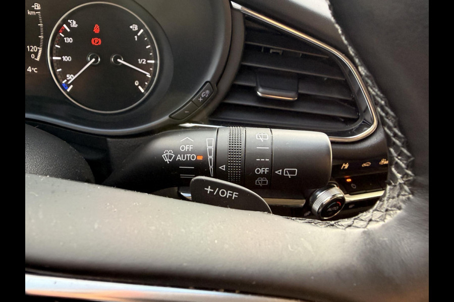 Mazda CX-30 2.0 e-SkyActiv-X M Hybrid Sportive | BOSE | HEAD UP DISPLAY | ACHTERUITRIIJ CAMERA |