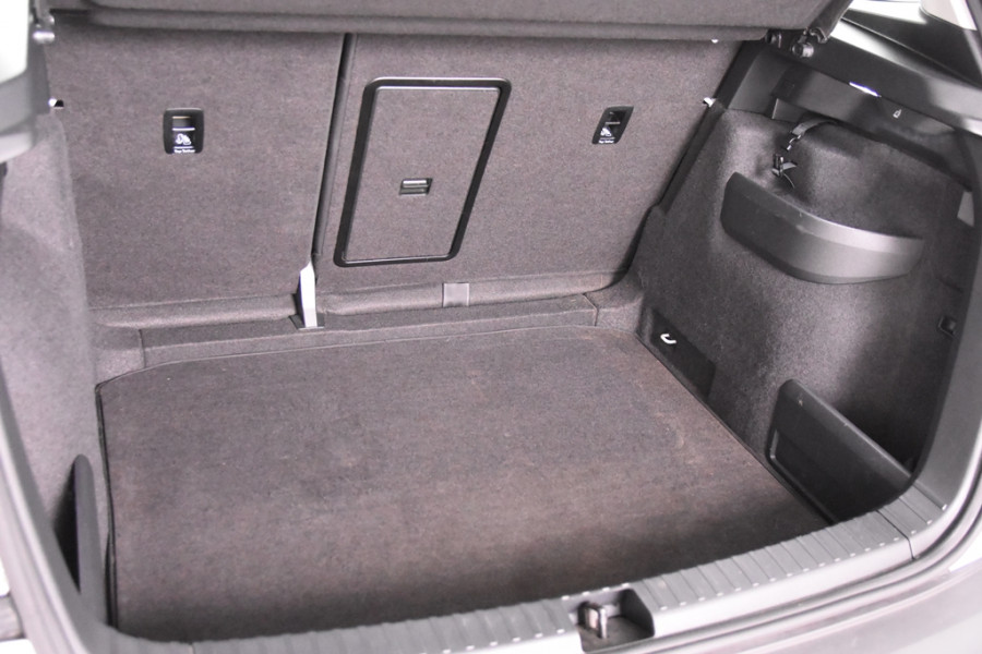 Škoda Karoq 1.5 TSI Ambition *1ste Eigenaar*Parkassist*Trekhaak*