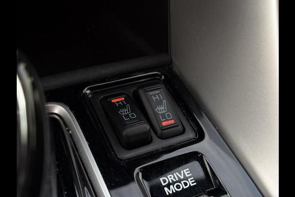 Mitsubishi Eclipse Cross 2.4 PHEV | Apple Carplay, Camera, Stoelverw., Climate, Cruise, Afn. Trekhaak | Dealeronderhouden