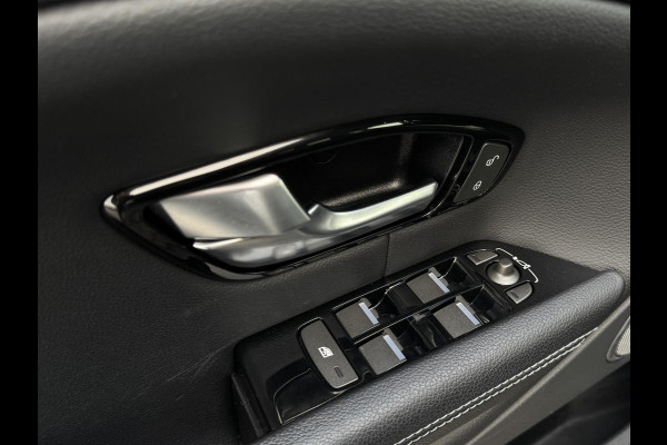 Land Rover Range Rover Evoque 2.0 TD4 HSE Dynamic LEDER | TREKHAAK | 4S BANDEN