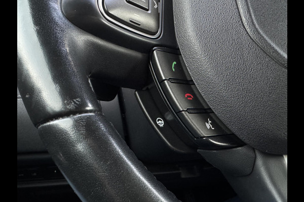 Land Rover Range Rover Evoque 2.0 TD4 HSE Dynamic LEDER | TREKHAAK | 4S BANDEN