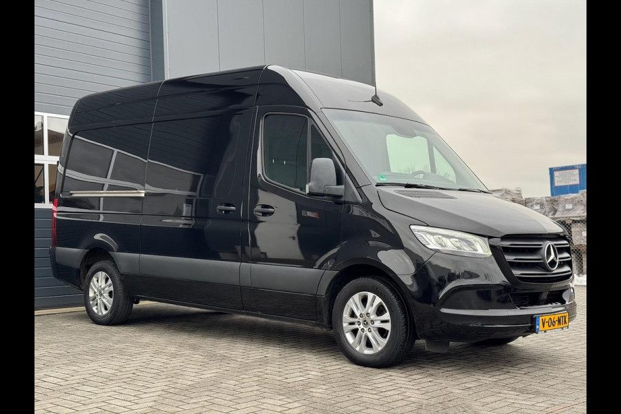 Mercedes-Benz Sprinter 319 3.0 CDI V6 L2H2 Automaat | Navi | Cruise | LED | Airco | Lichtmetaal | Trekhaak 3500KG | PDC | Camera