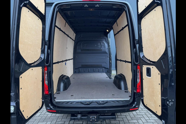 Mercedes-Benz Sprinter 319 3.0 CDI V6 L2H2 Automaat | Navi | Cruise | LED | Airco | Lichtmetaal | Trekhaak 3500KG | PDC | Camera