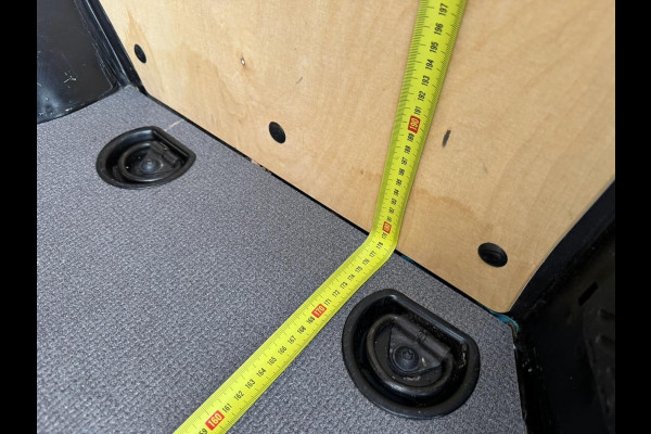 Mercedes-Benz Sprinter 319 3.0 CDI V6 L2H2 Automaat | Navi | Cruise | LED | Airco | Lichtmetaal | Trekhaak 3500KG | PDC | Camera