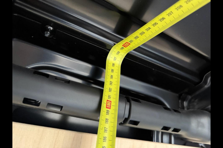 Mercedes-Benz Sprinter 319 3.0 CDI V6 L2H2 Automaat | Navi | Cruise | LED | Airco | Lichtmetaal | Trekhaak 3500KG | PDC | Camera