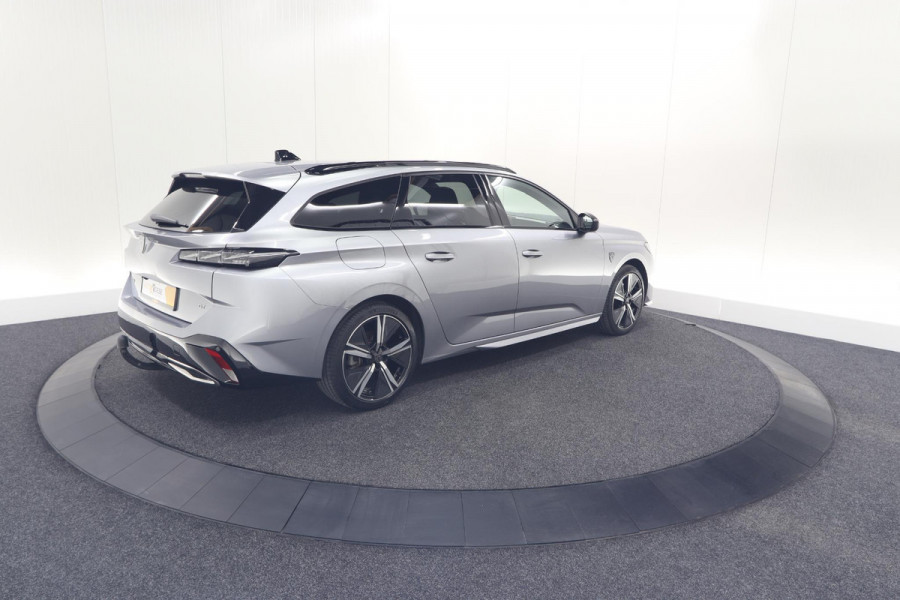 Peugeot 308 SW PureTech 130 EAT8 GT | Trekhaak | Stoelverwarming | Camera | Adaptieve Cruise Control