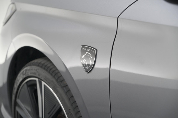Peugeot 308 SW PureTech 130 EAT8 GT | Trekhaak | Stoelverwarming | Camera | Adaptieve Cruise Control