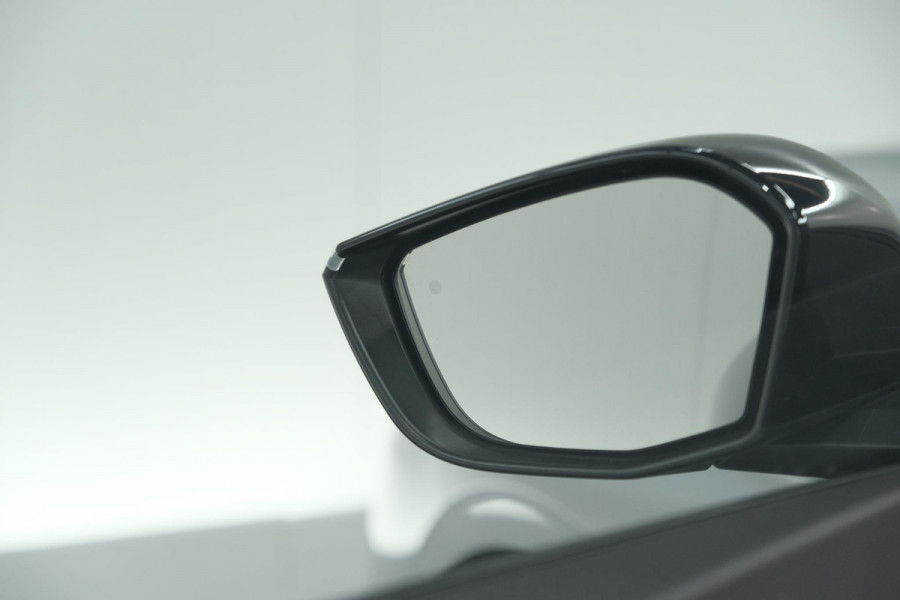 Peugeot 308 SW PureTech 130 EAT8 GT | Trekhaak | Stoelverwarming | Camera | Adaptieve Cruise Control