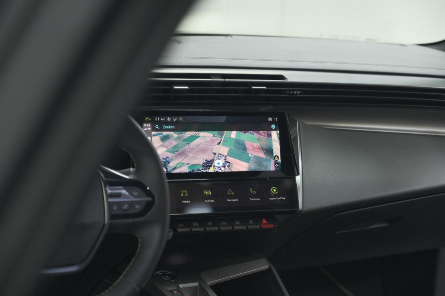 Peugeot 308 SW PureTech 130 EAT8 GT | Trekhaak | Stoelverwarming | Camera | Adaptieve Cruise Control