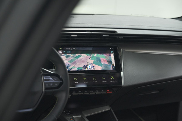 Peugeot 308 SW PureTech 130 EAT8 GT | Trekhaak | Stoelverwarming | Camera | Adaptieve Cruise Control