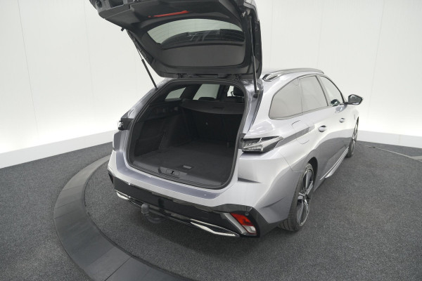 Peugeot 308 SW PureTech 130 EAT8 GT | Trekhaak | Stoelverwarming | Camera | Adaptieve Cruise Control