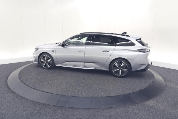 Peugeot 308 SW PureTech 130 EAT8 GT | Trekhaak | Stoelverwarming | Camera | Adaptieve Cruise Control