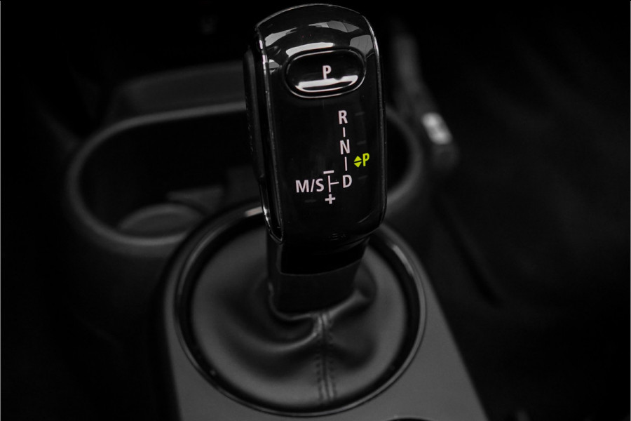 MINI Mini 2.0 Cooper S JCW Pack Pano CarPlay Camera 18"