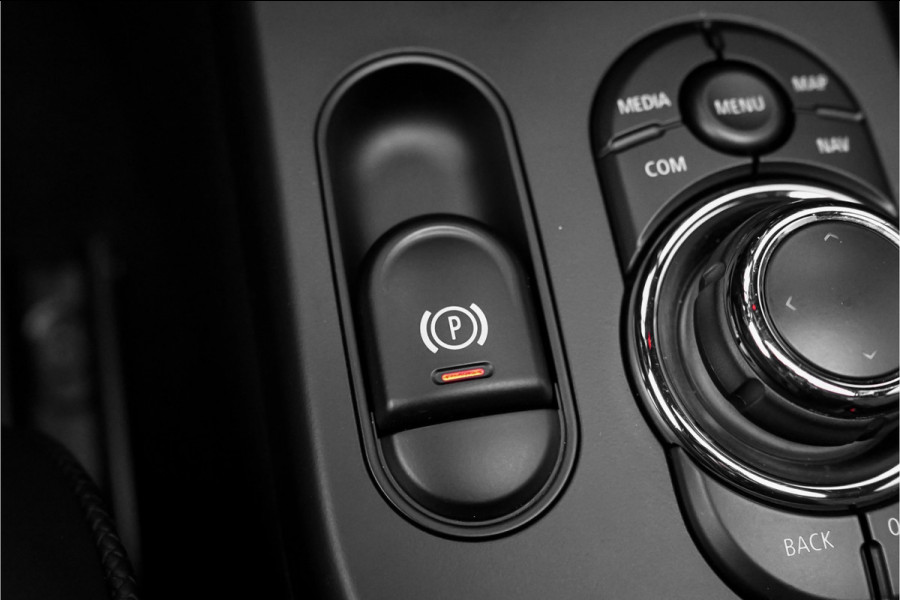 MINI Mini 2.0 Cooper S JCW Pack Pano CarPlay Camera 18"