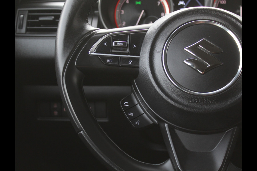 Suzuki Swift 1.2 Style Smart Hybrid CLIMATE | CARPLAY | LMV16 | ADAPCRUISE | LED | DAB | PDCA | STOELVERW | CAMERA