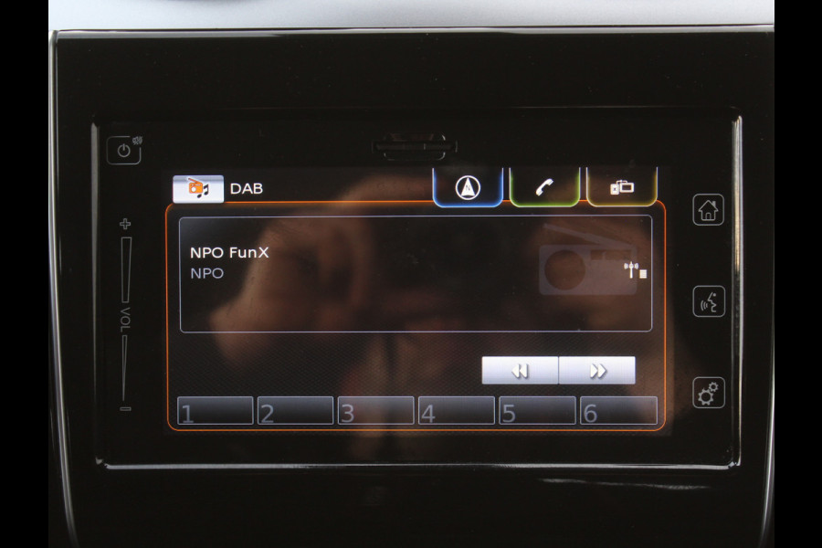 Suzuki Swift 1.2 Style Smart Hybrid CLIMATE | CARPLAY | LMV16 | ADAPCRUISE | LED | DAB | PDCA | STOELVERW | CAMERA