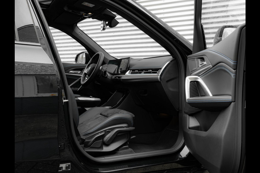 BMW X1 xDrive25e M-Sport - Pano - Trekhaak - Driving Ass Prof - Head-up