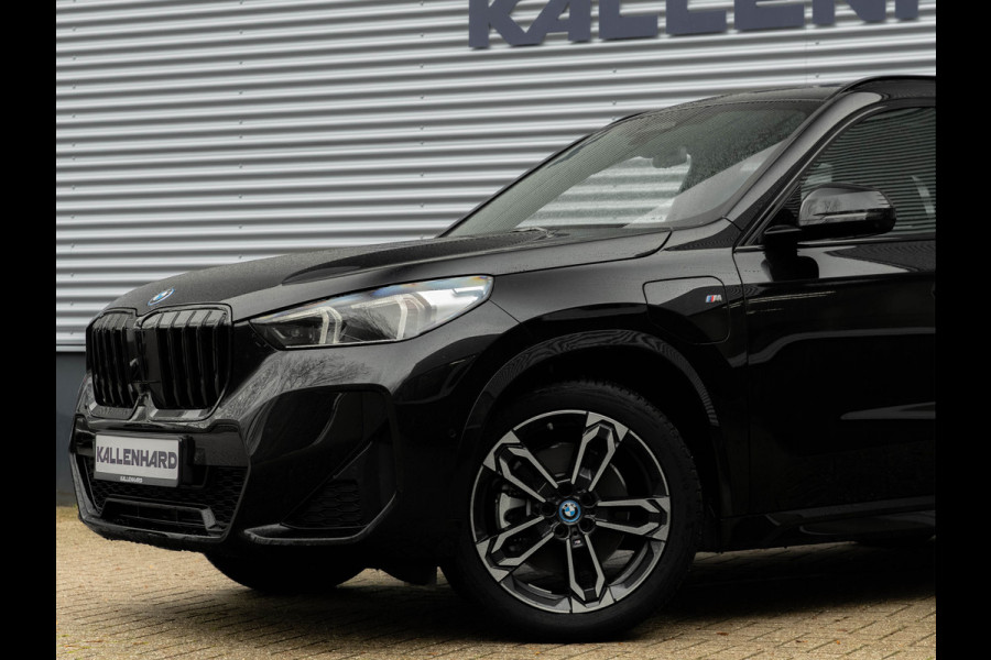 BMW X1 xDrive25e M-Sport - Pano - Trekhaak - Driving Ass Prof - Head-up