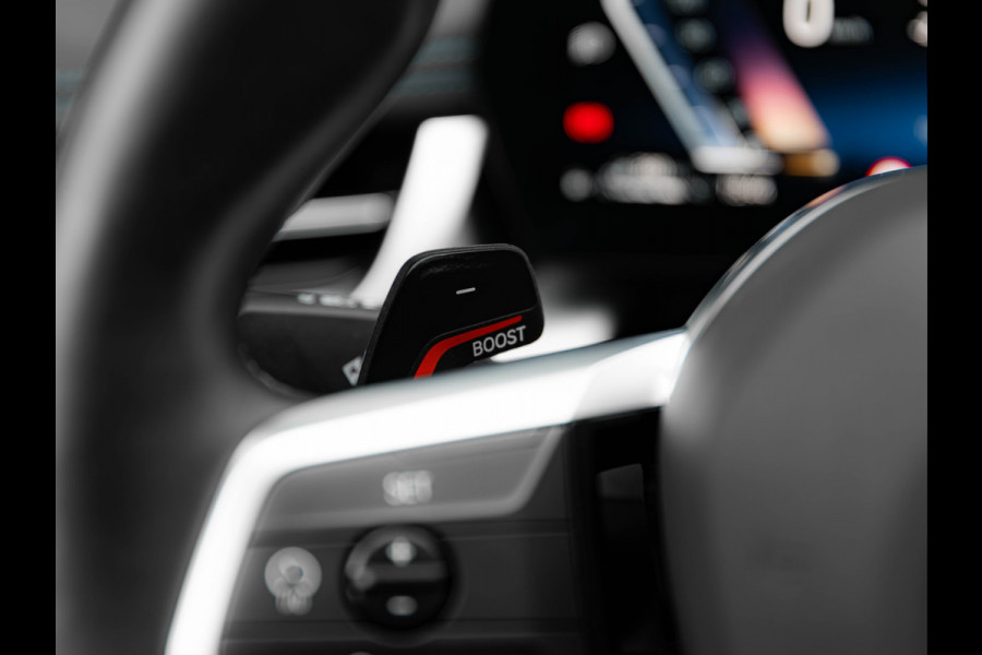 BMW X1 xDrive25e M-Sport - Pano - Trekhaak - Driving Ass Prof - Head-up