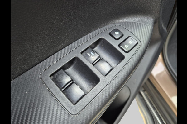 Mitsubishi Eclipse Cross 1.5 DI-T Instyle | Open dak | Lederen bekleding | Trekhaak