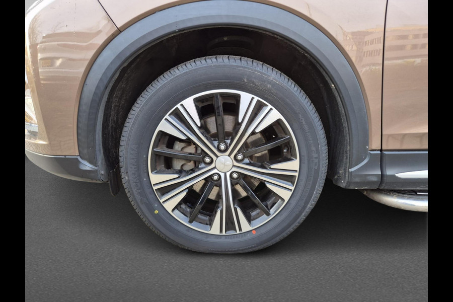 Mitsubishi Eclipse Cross 1.5 DI-T Instyle | Open dak | Lederen bekleding | Trekhaak