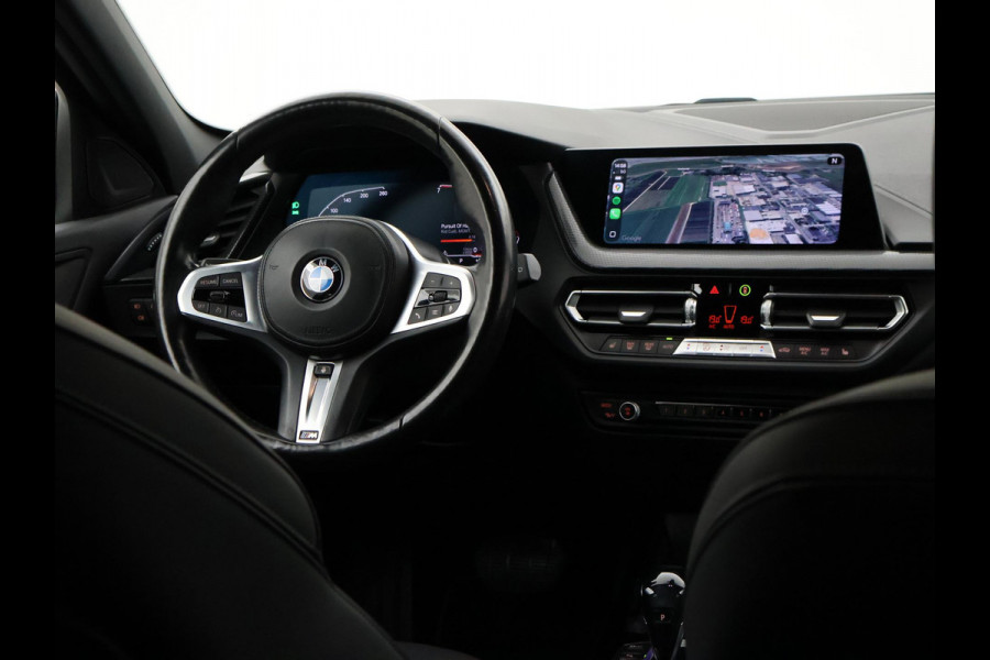 BMW 1-serie 116i AUT. STOEL/STUURWIELVERW. | SFEERVERLICHTING | VIRTUAL COCKPIT | CAMERA | SPORTSTOELEN