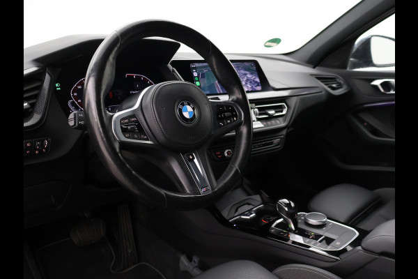 BMW 1-serie 116i AUT. STOEL/STUURWIELVERW. | SFEERVERLICHTING | VIRTUAL COCKPIT | CAMERA | SPORTSTOELEN
