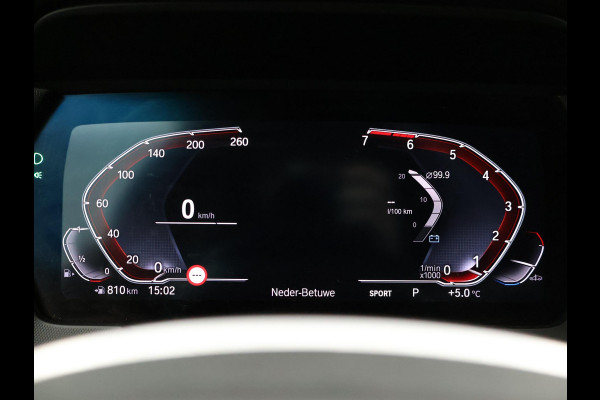 BMW 1-serie 116i AUT. STOEL/STUURWIELVERW. | SFEERVERLICHTING | VIRTUAL COCKPIT | CAMERA | SPORTSTOELEN