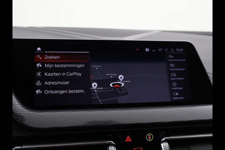 BMW 1-serie 116i AUT. STOEL/STUURWIELVERW. | SFEERVERLICHTING | VIRTUAL COCKPIT | CAMERA | SPORTSTOELEN