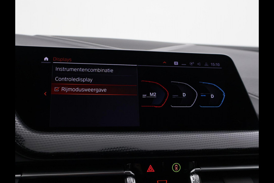 BMW 1-serie 116i AUT. STOEL/STUURWIELVERW. | SFEERVERLICHTING | VIRTUAL COCKPIT | CAMERA | SPORTSTOELEN