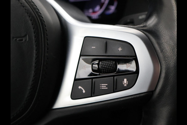 BMW 1-serie 116i AUT. STOEL/STUURWIELVERW. | SFEERVERLICHTING | VIRTUAL COCKPIT | CAMERA | SPORTSTOELEN