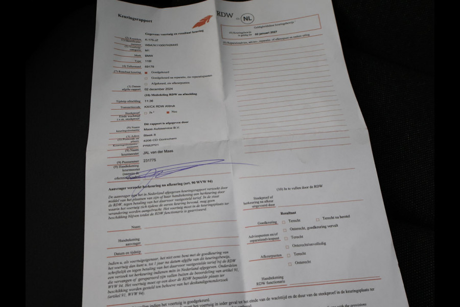 BMW 1-serie 116i AUT. STOEL/STUURWIELVERW. | SFEERVERLICHTING | VIRTUAL COCKPIT | CAMERA | SPORTSTOELEN