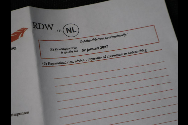 BMW 1-serie 116i AUT. STOEL/STUURWIELVERW. | SFEERVERLICHTING | VIRTUAL COCKPIT | CAMERA | SPORTSTOELEN