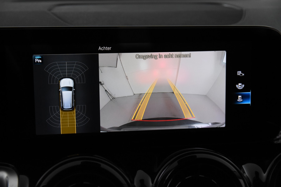 Mercedes-Benz Glb 200 *1ste Eigenaar*Leer*Navigatie*Stoelverwarming*Camera*