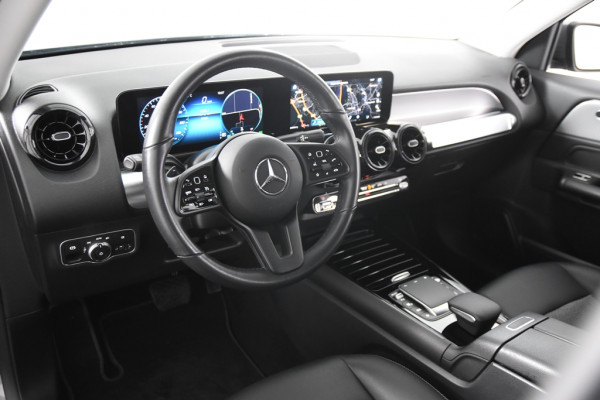 Mercedes-Benz Glb 200 *1ste Eigenaar*Leer*Navigatie*Stoelverwarming*Camera*