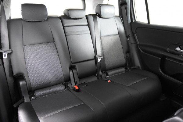 Mercedes-Benz Glb 200 *1ste Eigenaar*Leer*Navigatie*Stoelverwarming*Camera*