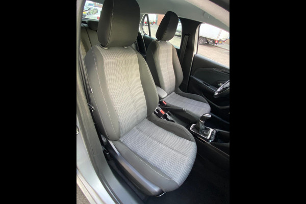 Opel Corsa 1.2 Elegance - 7.222 KM - Navigatie / Apple CarPlay I Airco I Sport velgen I PDC I Veiligheid pakket I Dealer onderhoud