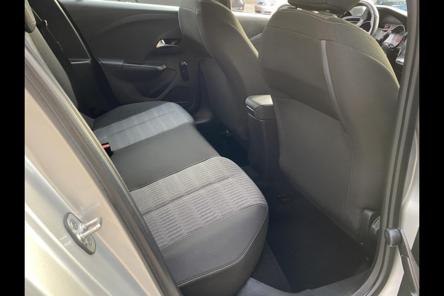 Opel Corsa 1.2 Elegance - 7.222 KM - Navigatie / Apple CarPlay I Airco I Sport velgen I PDC I Veiligheid pakket I Dealer onderhoud