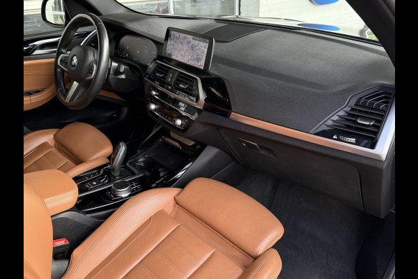 BMW X3 xDrive30e M SPORT | LEDER | PANORAMA | SAFETY PAKKET | HEAD UP | TREKHAAK |