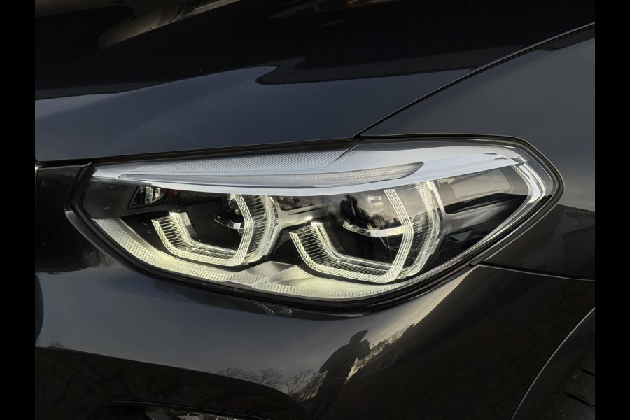 BMW X3 xDrive30e M SPORT | LEDER | PANORAMA | SAFETY PAKKET | HEAD UP | TREKHAAK |